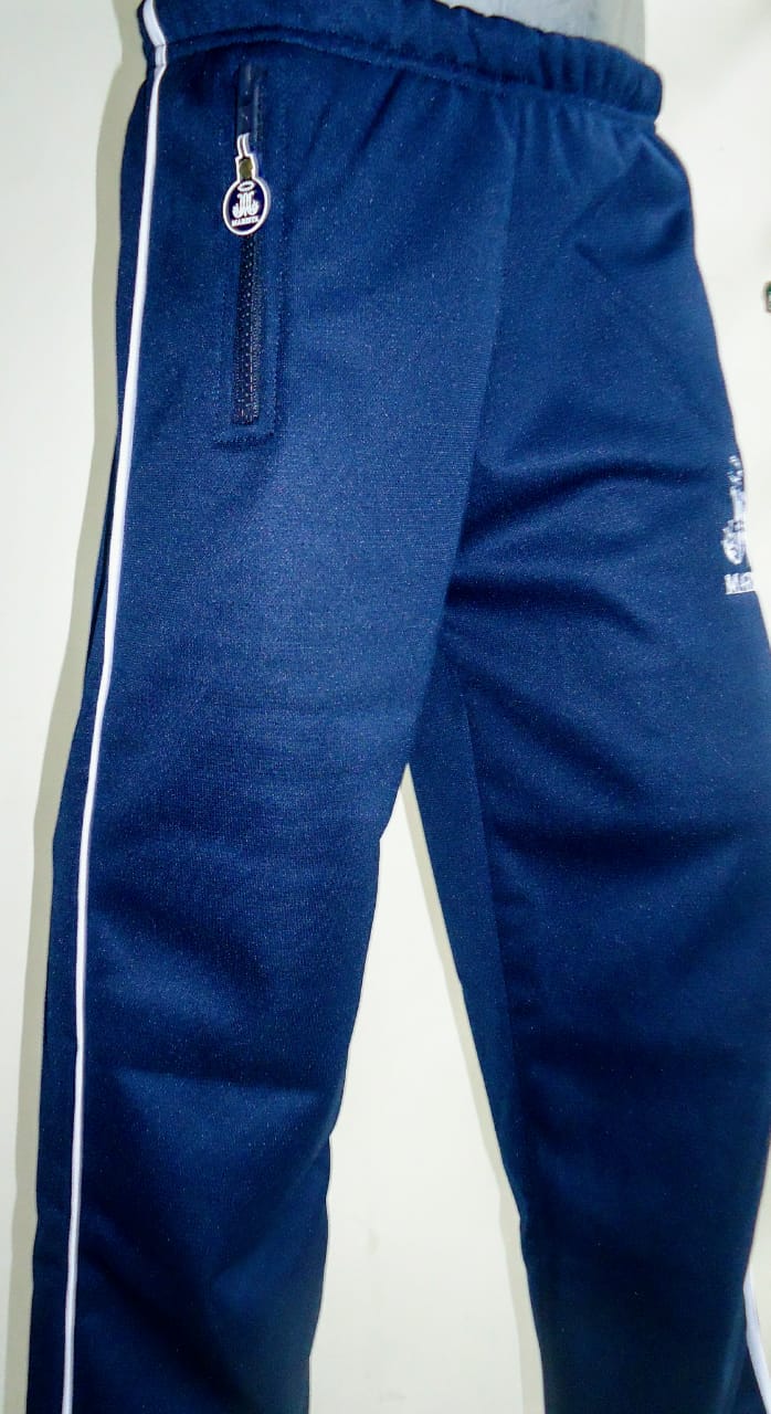 Calça Colegial Peluciada